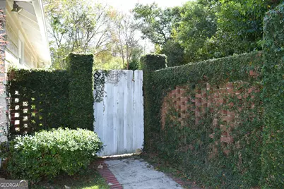 3698 Berkley Drive, Macon, GA 31204 - Photo 10