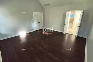 1778 Maple Walk Cir SW, Atlanta, GA 30315 - Photo 6