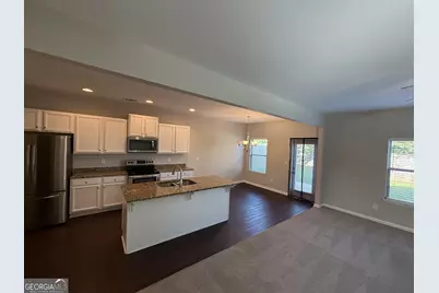 153 Fern Walk, Lawrenceville, GA 30045 - Photo 2