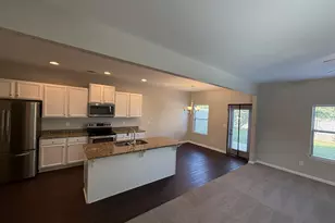 153 Fern Walk, Lawrenceville, GA 30045 - Photo 2