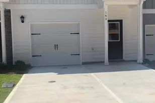 141 Village Green Dr, Adairsville, GA 30103 - Photo 1