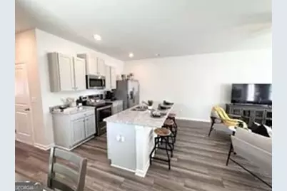 141 Village Green Drive, Adairsville, GA 30103 - Photo 4