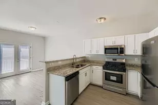 4301 Notting Hill Dr SW, Atlanta, GA 30331 - Photo 8