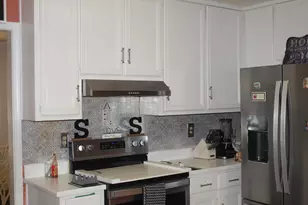 3738 Windy Hill Dr SE, Conyers, GA 30013 - Photo 4