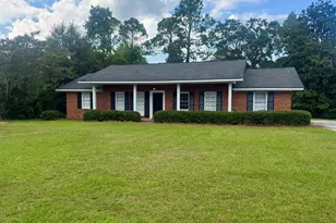 107 Belair Dr, Statesboro, GA 30459 - Photo 2