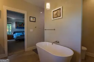 1716 Reynolds St, Savannah, GA 31401 - Photo 26