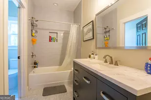 1716 Reynolds St, Savannah, GA 31401 - Photo 18