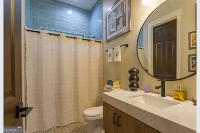 1716 Reynolds Street, Savannah, GA 31401 - Photo 4