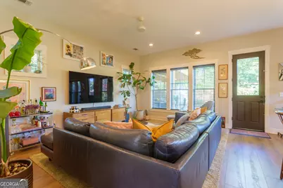 1716 Reynolds Street, Savannah, GA 31401 - Photo 8