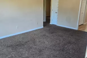 2313 Laura Ct NE, Milledgeville, GA 31061 - Photo 4