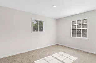 6637 Bedford Rd, Rex, GA 30273 - Photo 32