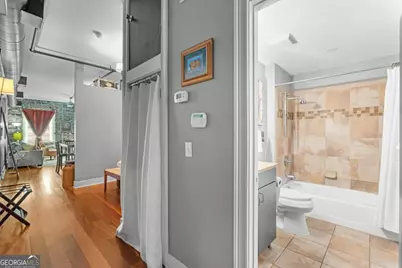 310 W Broughton Street #3011, Savannah, GA 31401 - Photo 6