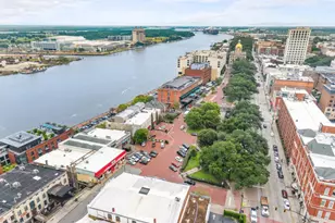 310 W Broughton St, Savannah, GA 31401 - Photo 20