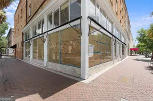 310 W Broughton St, Savannah, GA 31401 - Photo 14