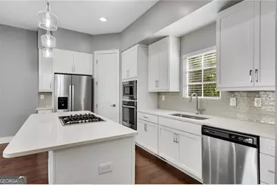 743 Taylor Court, Atlanta, GA 30324 - Photo 8