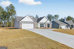521 Liberty Hill Rd, Hartwell, GA 30643 - Photo 2