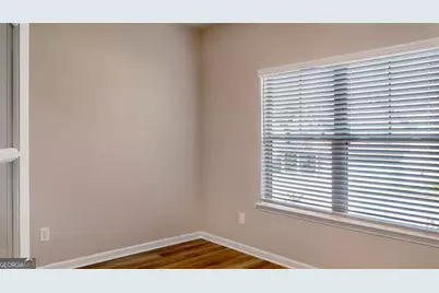 4906 Zoya Court SW, Atlanta, GA 30331 - Photo 4