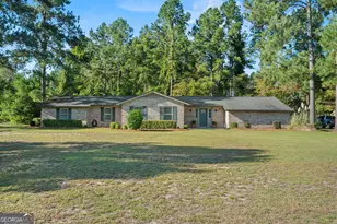 105 Oak Ridge Dr, Statesboro, GA 30458 - Photo 2