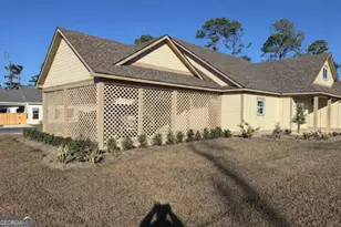 2208 N Oak St, Valdosta, GA 31602 - Photo 2