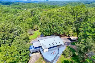 108 Dodge Ln, Lakemont, GA 30552 - Photo 2