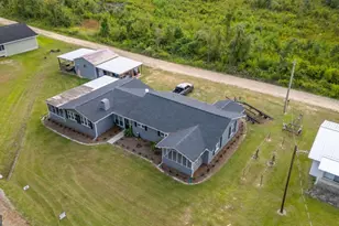 1758 Eason Bluff Rd, Baxley, GA 31513 - Photo 8