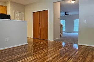 4889 Robinson Square Dr, Acworth, GA 30101 - Photo 6