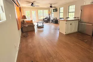 1427 &amp 1427C Magnolia Rd, Reidsville, GA 30453 - Photo 6