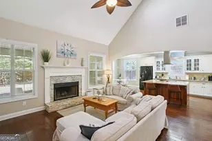 728 Gittings Ave, Peachtree City, GA 30269 - Photo 2