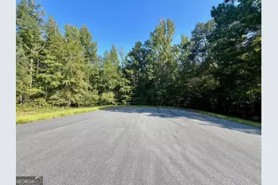 500 Hardwood Hollow, Sandersville, GA 31082 - Photo 2