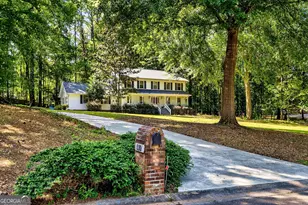 110 Greenway Ct, Fayetteville, GA 30215 - Photo 4