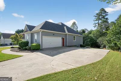 103 W Chestnut Way, Dallas, GA 30132 - Photo 2
