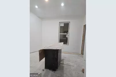 556 Bolton Road NW, Atlanta, GA 30331 - Photo 8