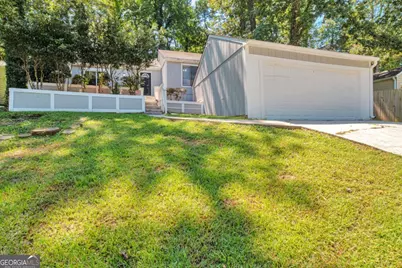 5061 Martins Crossing Road, Stone Mountain, GA 30088 - Photo 2