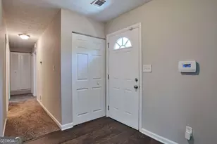 5061 Martins Crossing Rd, Stone Mountain, GA 30088 - Photo 10