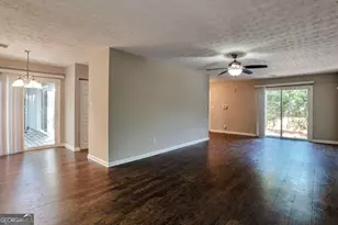 5061 Martins Crossing Rd, Stone Mountain, GA 30088 - Photo 4