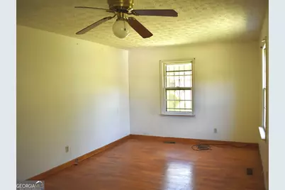 148 N Upson Street, Lexington, GA 30648 - Photo 2