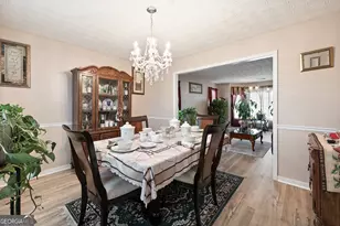 7992 Browning Dr, Lithonia, GA 30058 - Photo 10
