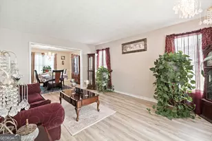 7992 Browning Dr, Lithonia, GA 30058 - Photo 6