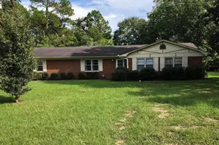 213 Pinehurst Dr, Dublin, GA 31021 - Photo 1