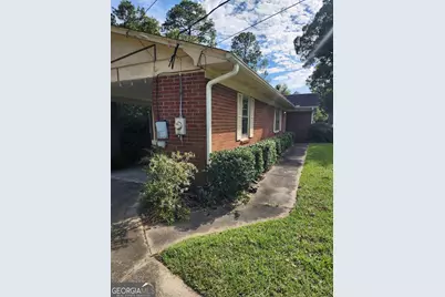 213 Pinehurst Drive, Dublin, GA 31021 - Photo 2