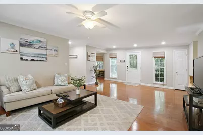 102 Hickory Drive, Peachtree City, GA 30269 - Photo 6