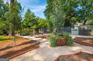 1 Croydon Rd, Mobile, AL 36608 - Photo 2