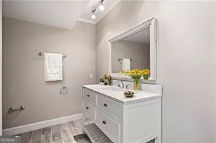 6851 Roswell Rd, Atlanta, GA 30328 - Photo 14