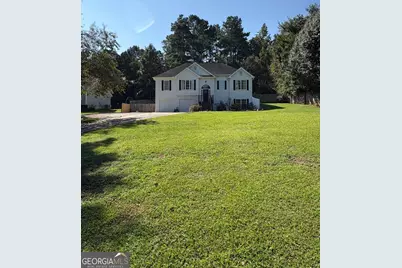 180 Blacks Mill Trace E, Dawsonville, GA 30534 - Photo 2