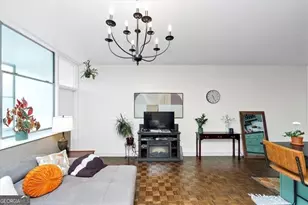 3060 Pharr Ct N Northwest, Atlanta, GA 30305 - Photo 4