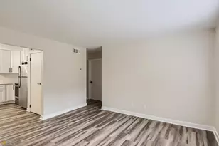 131 Cleveland St, McDonough, GA 30253 - Photo 8