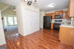 20 Beaver Creek Ln, Sharpsburg, GA 30277 - Photo 8