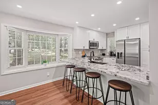 541 North White St, Carrollton, GA 30117 - Photo 4