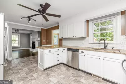 305 Tarrasa Drive, Warner Robins, GA 31088 - Photo 18