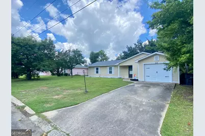 403 Fieldstone Road, Warner Robins, GA 31093 - Photo 2